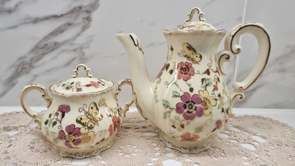 Продам рідкісний сервіз Zsolnay ручний розпис