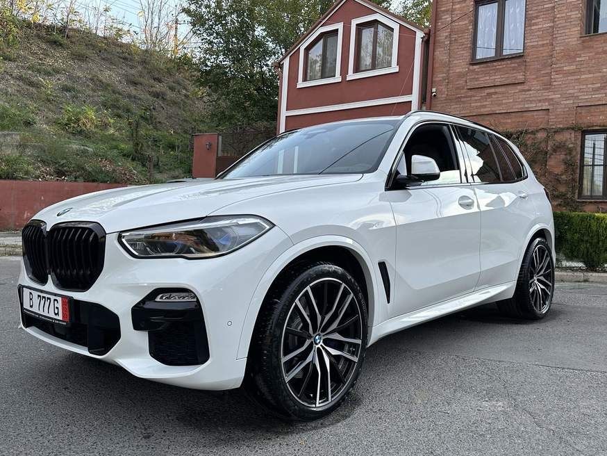Обвес M paket BMW X5 G05 бампера в сборе пороги арки БМВ Х5
