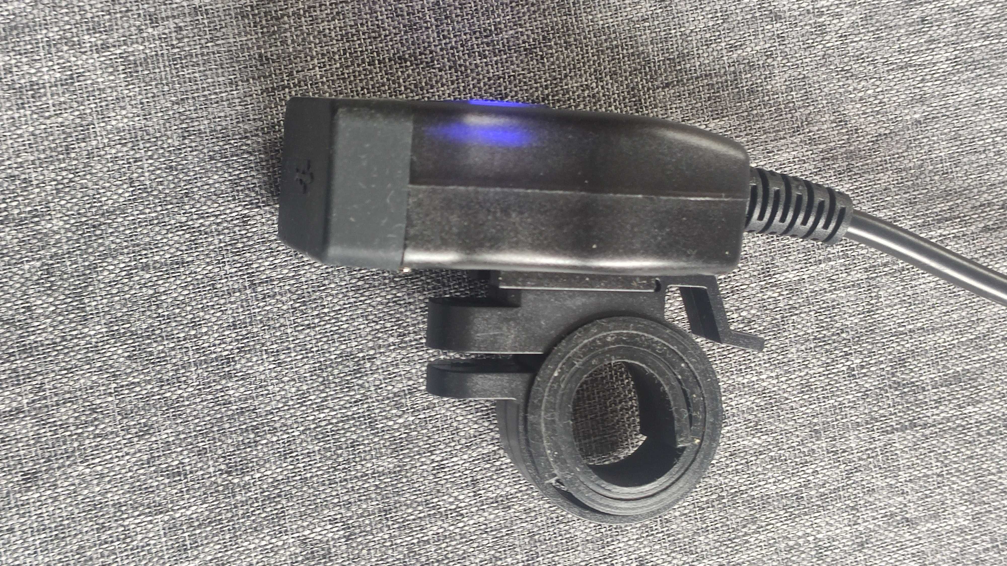 Ładowarka USB QC3.0 + PD typ C woltomierz Yamaha MT07 MT09 XSR Tracer