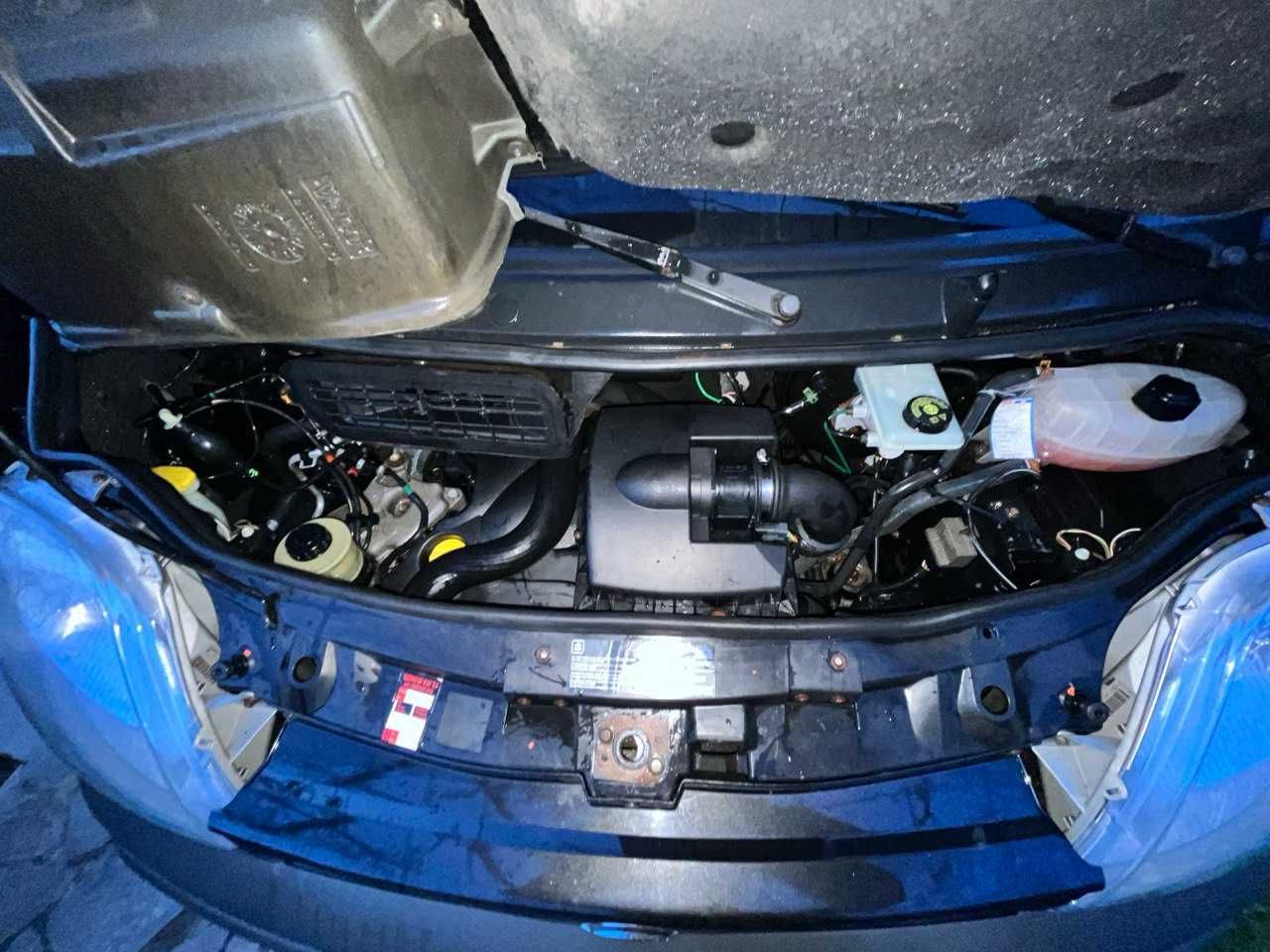 Nissan Primastar 2005