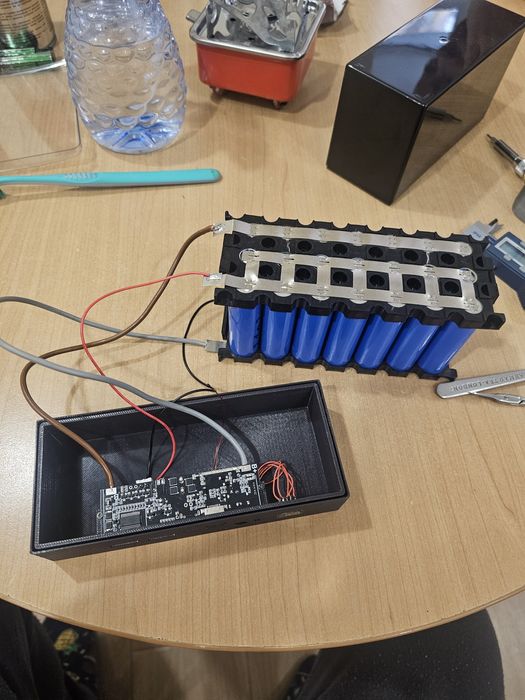 Повербанк 65 ват