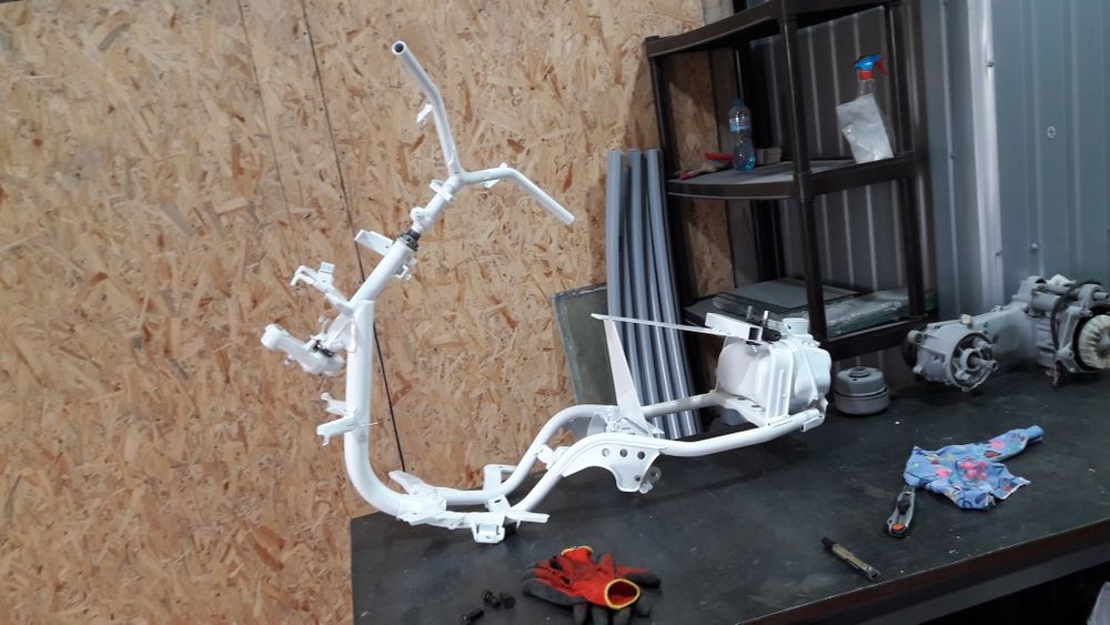 Продам скутер Yamaha jog artistic spec 3kj (без торга)