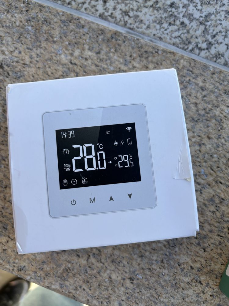 Thermostat branco