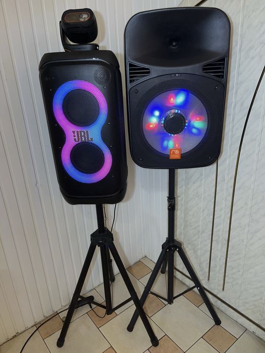 Оренда, прокат звук/колонки JBL, свет/світловий проектор, мікрофони