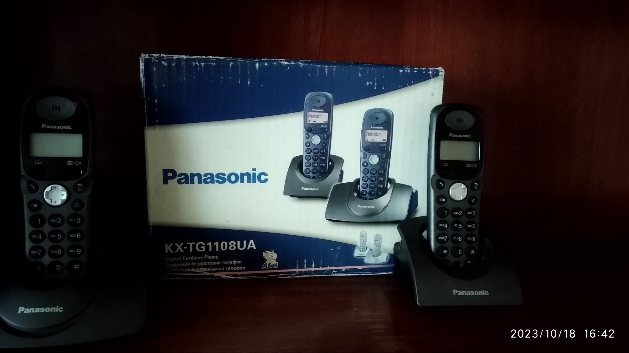 Цифровой безпроводной телефон Panasonic