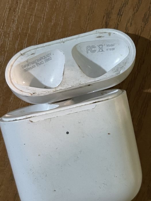 Оригинал Кейс для наушников AirPods, наушинки