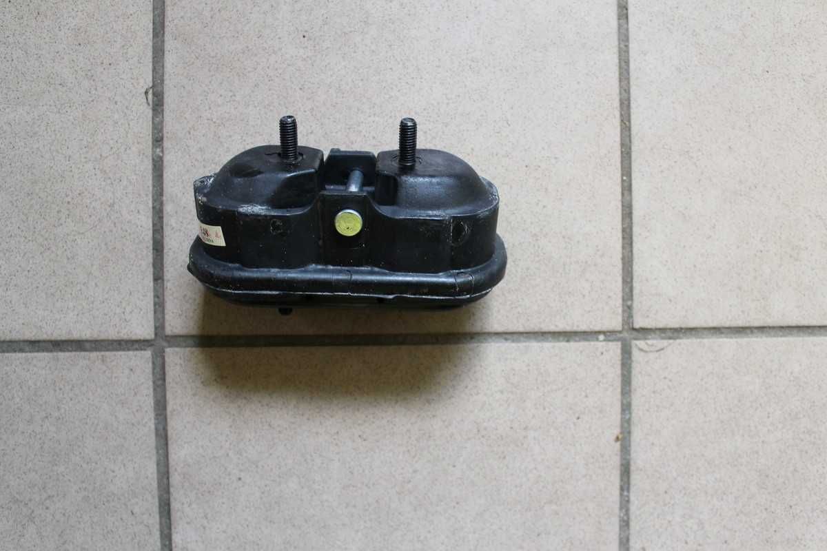 Nowa poduszka silnika Pontiac Trans Sport Chevrolet Lumina 90-96 r