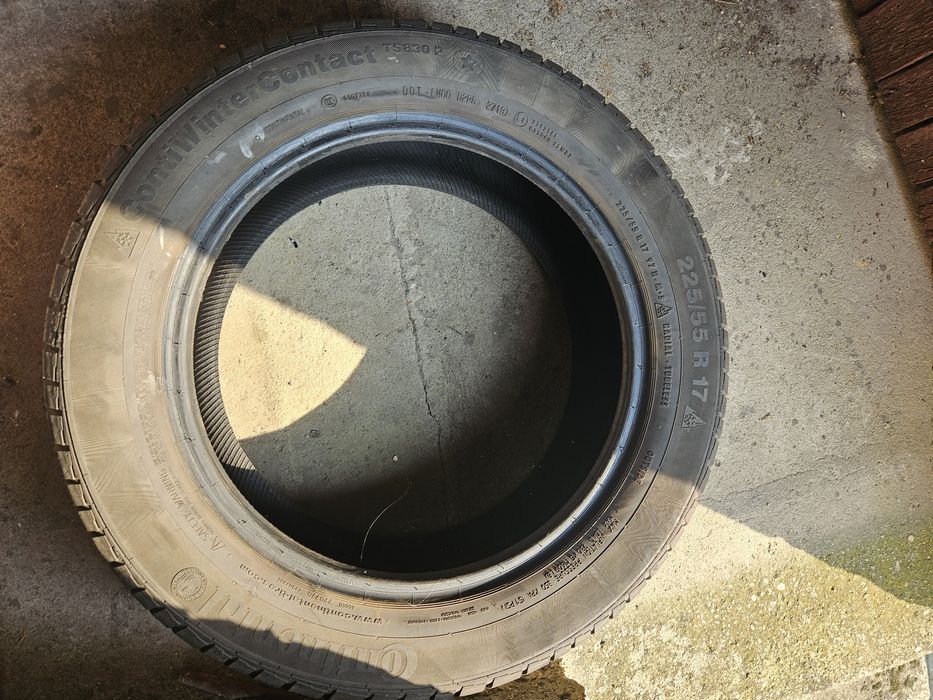 Opony zimowe Continental 225/55/17
