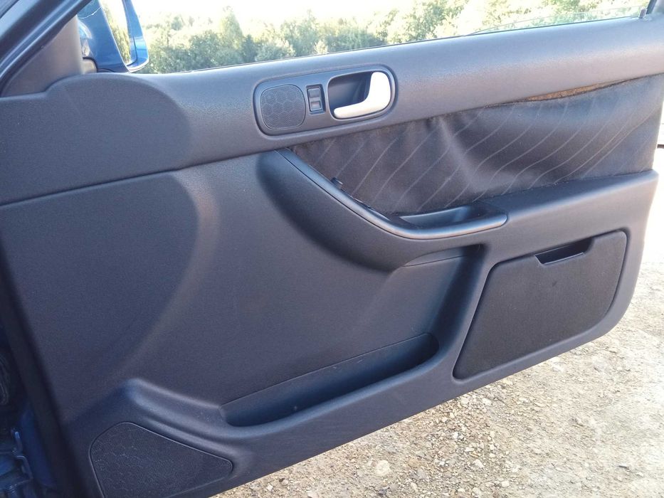 Audi a3 8l fotele 3 d 3d drzwi kubełki tapicerki z skoda golf komplet