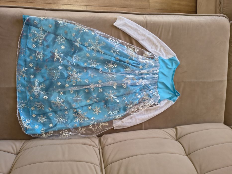 Strój sukienka kostium ELSA ELZA rozmiar 110-116