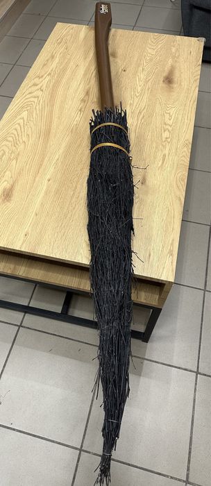 Мітла Гаррі Поттера Nimbus 2000