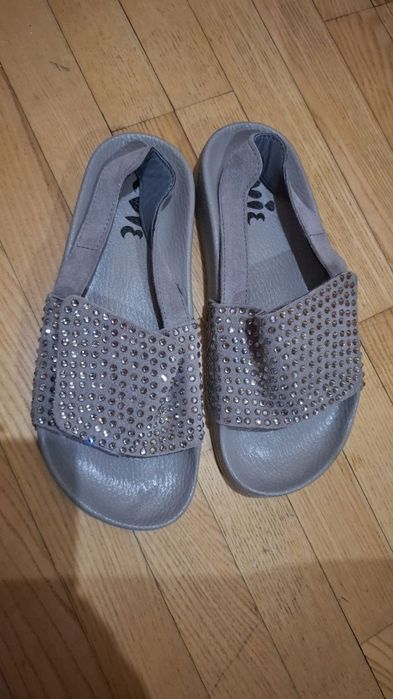 Літні дитячі сандалі