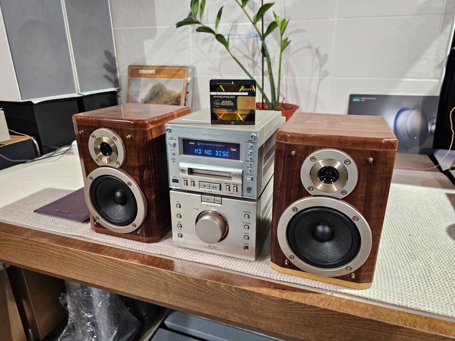 Hi-Fi система Sharp MD-M3