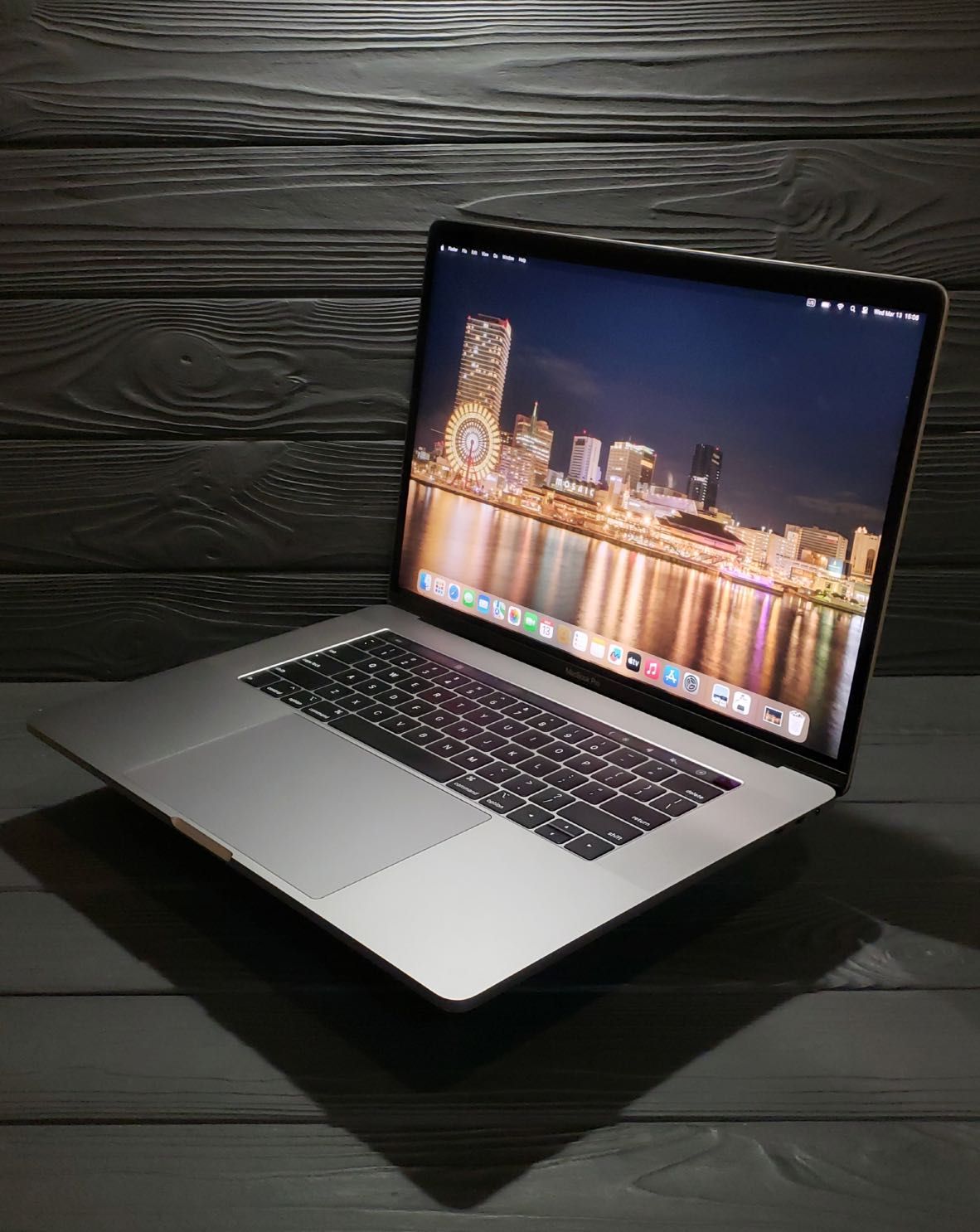 ПОТУЖНИЙ Ноутбук MacBook Pro 15" 2019 i9/32/1TB/560X, 4GB / Гарантія