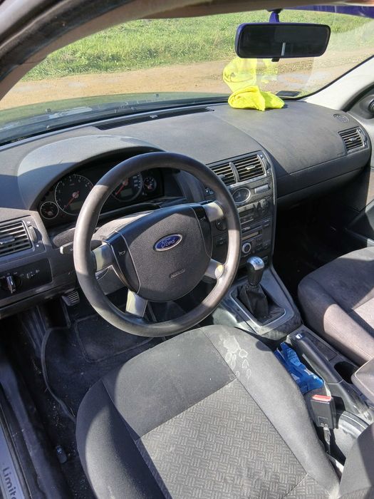 Ford mondeo na czesci lub w calosci lpg gaz