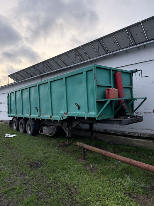 Продам полуприцеп зерновоз НПС 2250