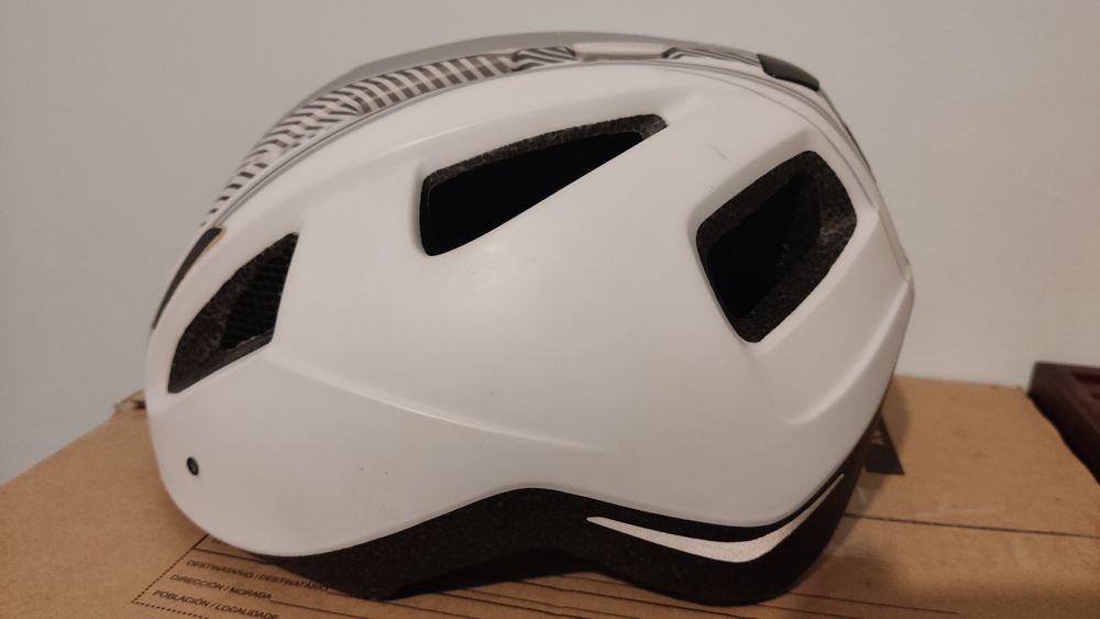 Vendo capacete para andar de bicicleta