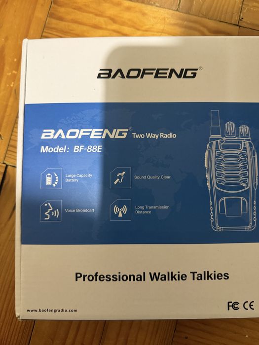 Walkie talkie BF-88E