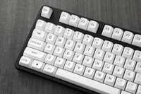 Drop MT3 Black on White Keycaps
