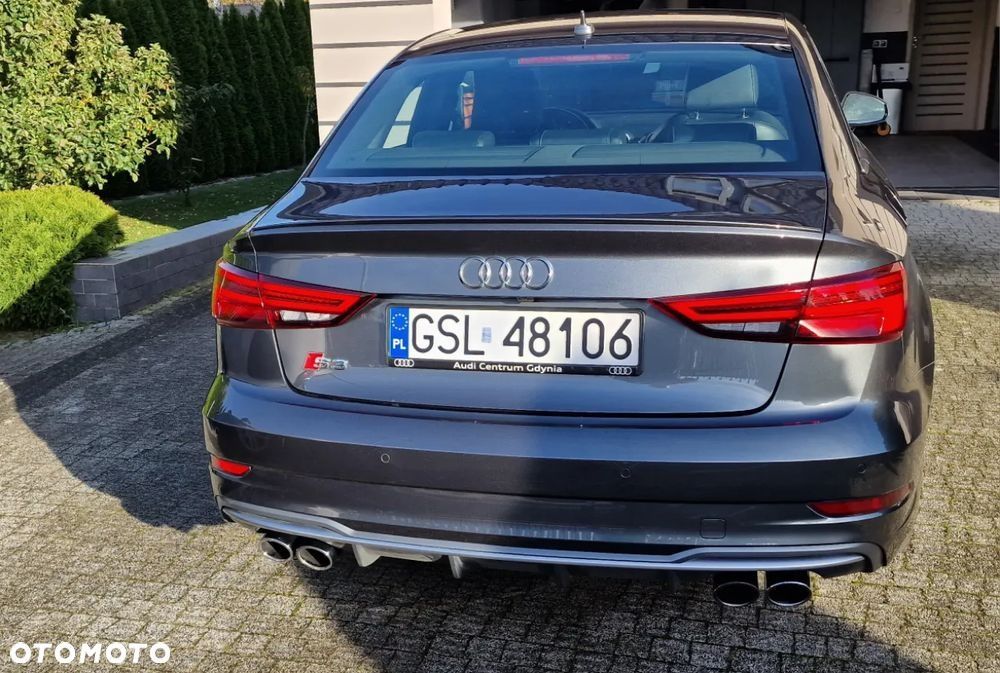 Audi S3 sedan 2017. 310km Matrix LED