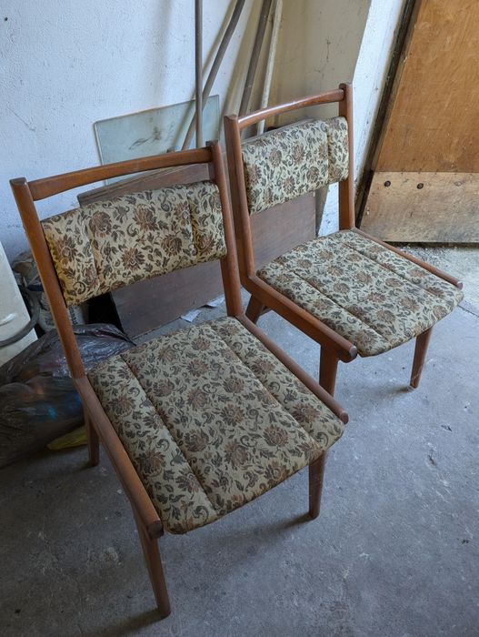 Krzesło 2 sztuki typu jar vintage prl