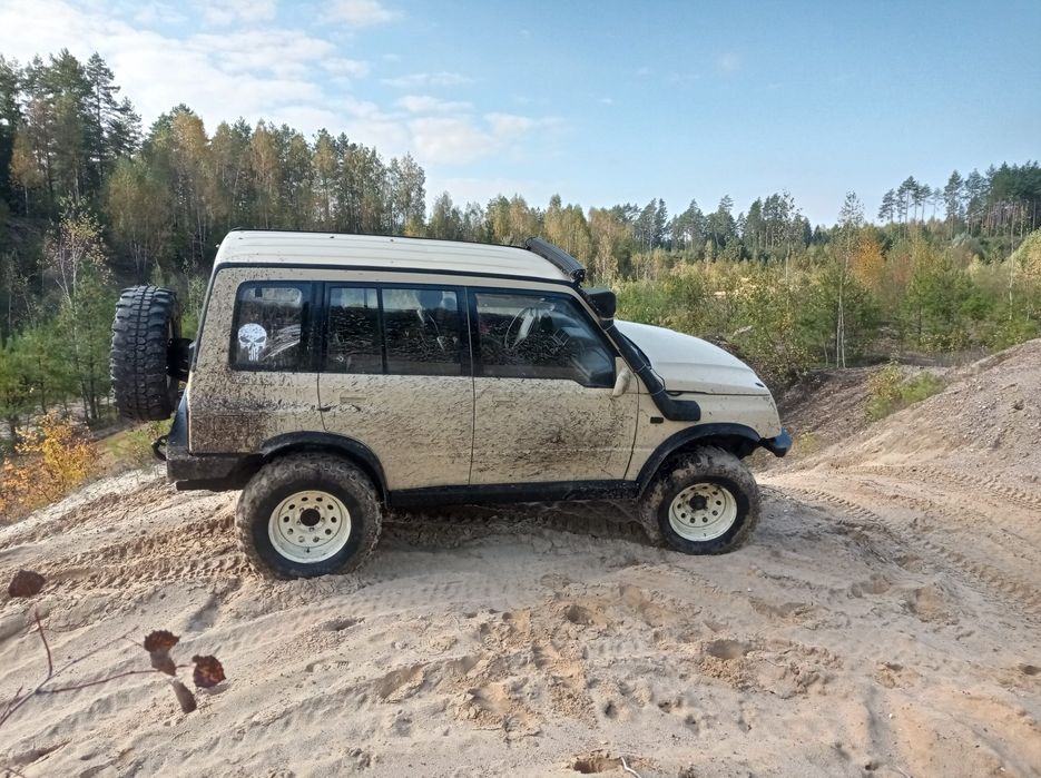 Suzuki Vitara V6+LPG,  4x4