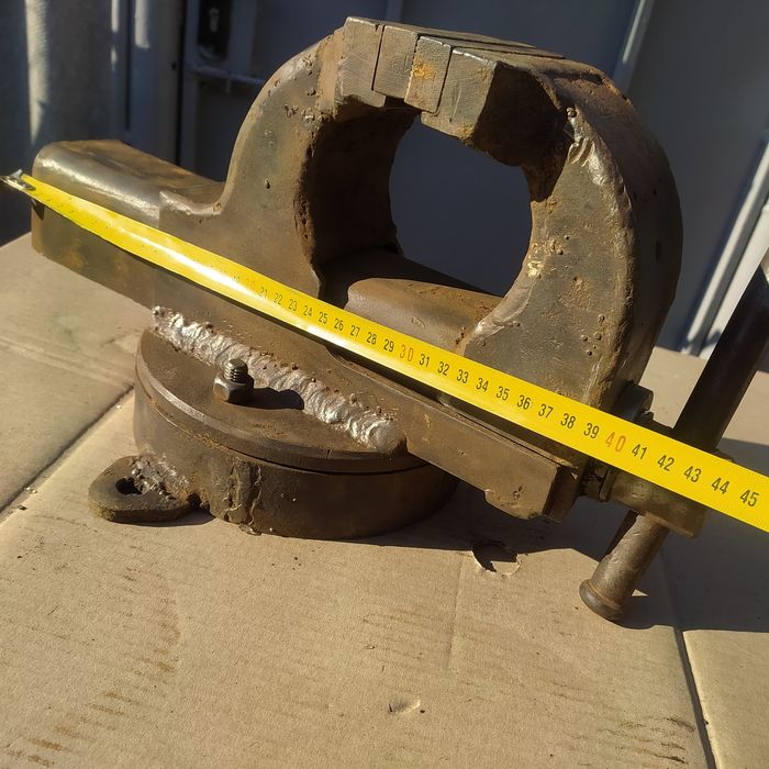 Тиски лещата  тиски слесарные  СССР 120 мм