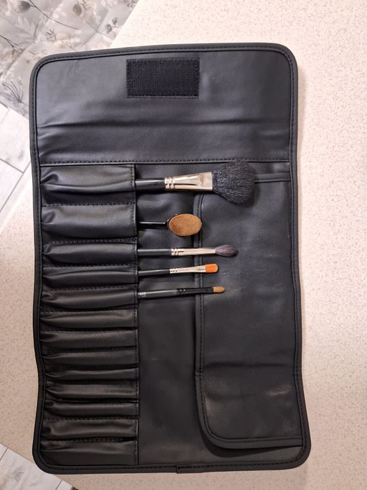 Пензлі Inglot + чохол