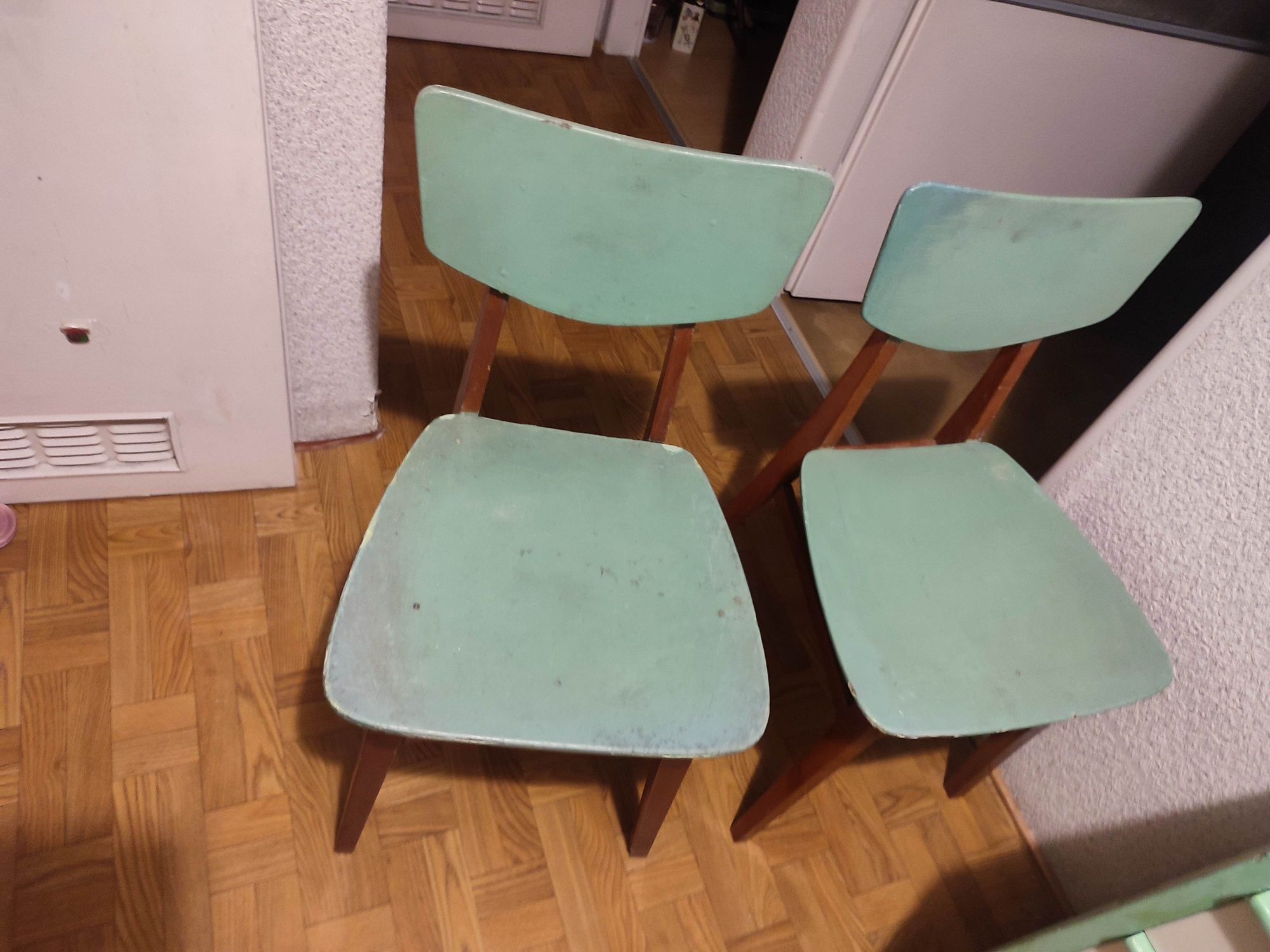 Krzesło podobne do Hałasa typ 200-152
