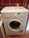 Sprzedam pralke indesit