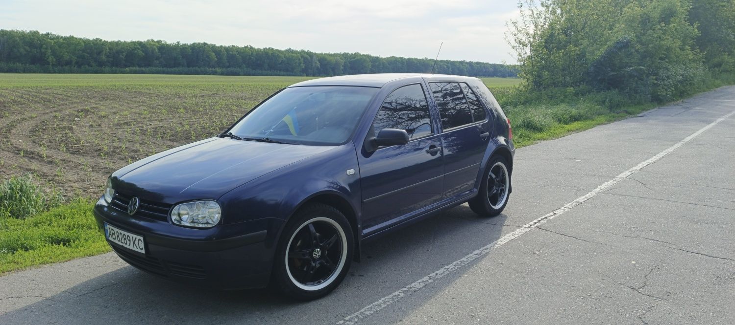 Golf 4 1.4  2003 рік