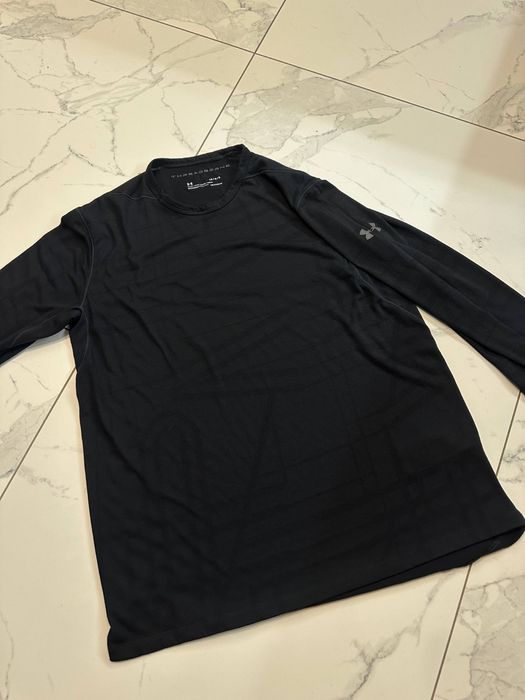 Продам кофту under armour