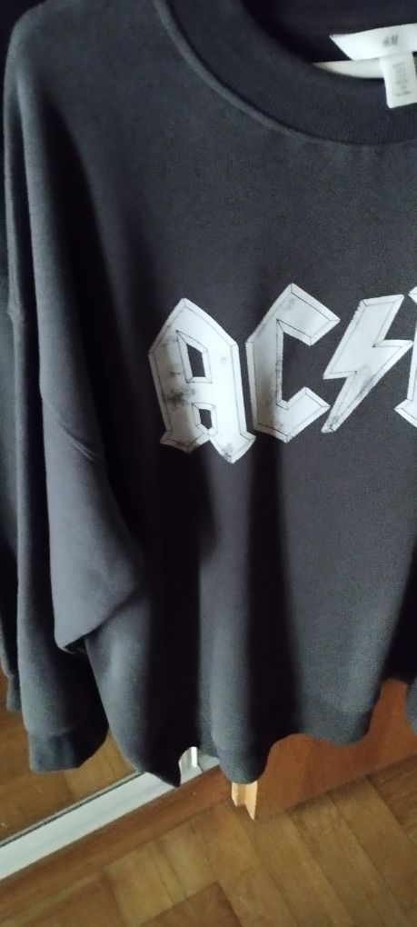 Bluza H&M z napisem ACDC rozm.S