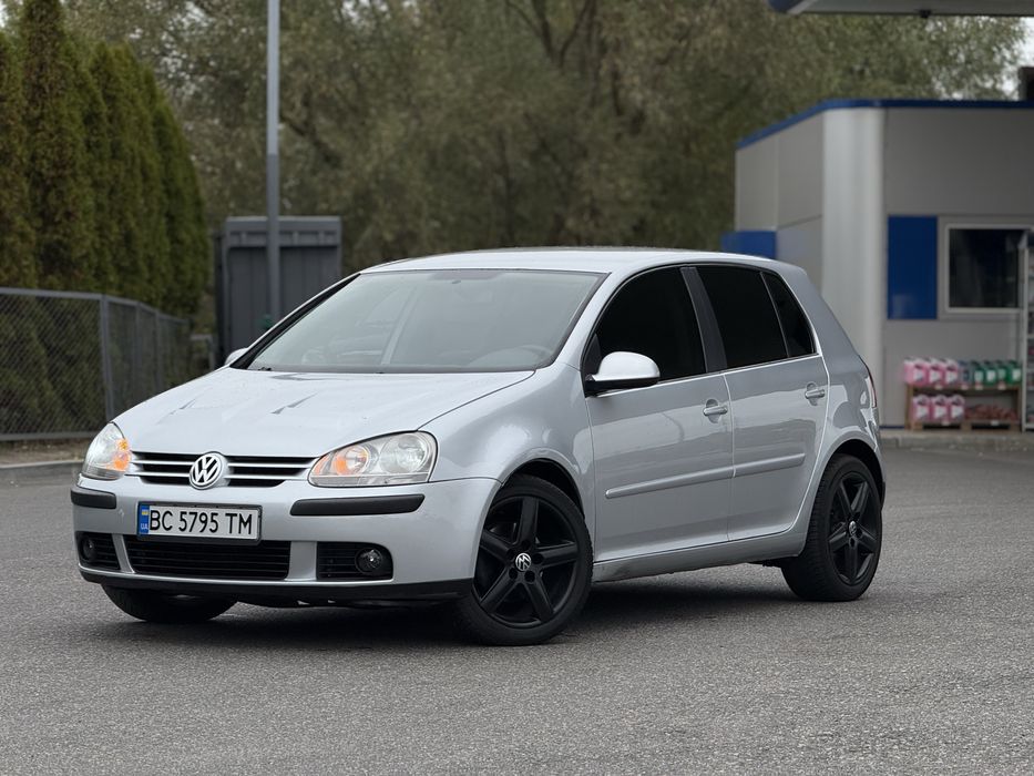 VOLKSWAGEN GOLF V 2005 , 2.0 полный привод , в идеальном состоянии