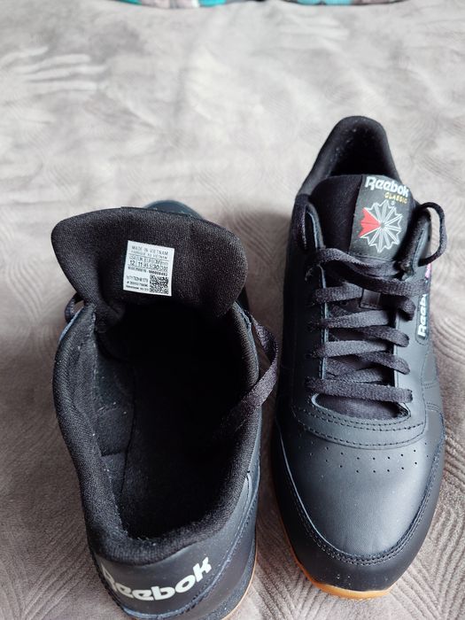 Reebok classic 45.5 (30cm)