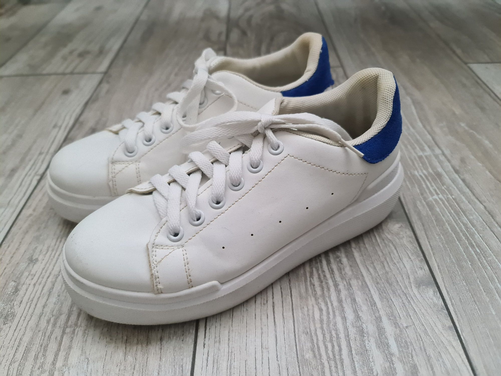 Białe buty damskie r. 37 sneakersy 23,5 cm
