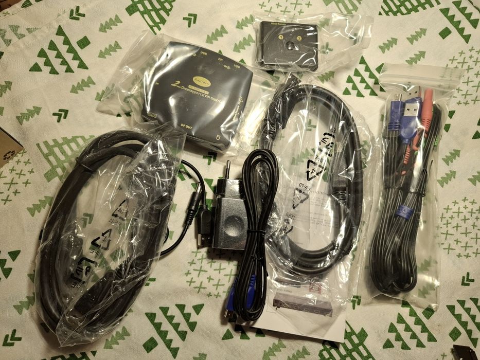 Свич KVM-переключатель DisplayPort на 2 порта