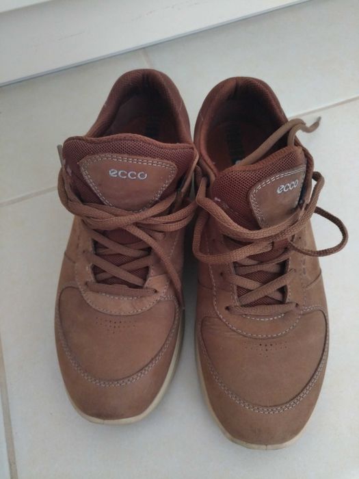 Sportowe buty Ecco 38 brązowe sneakersy