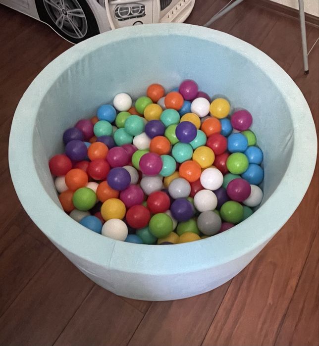 Дитячий басейн, сухий с кульками