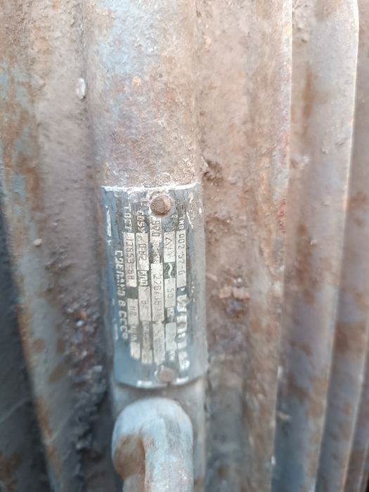 Продам электродвигателя