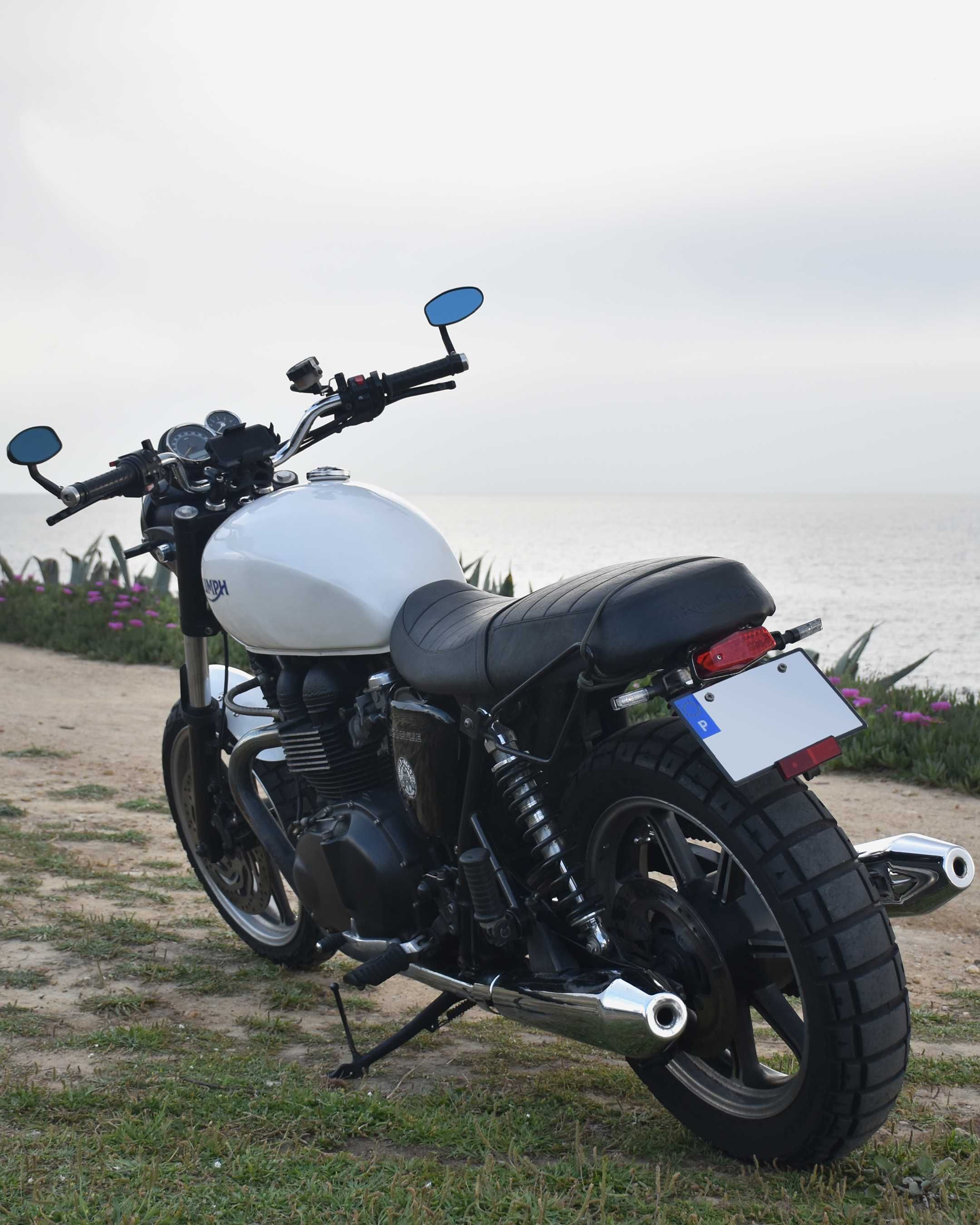 Triumph Bonneville SE