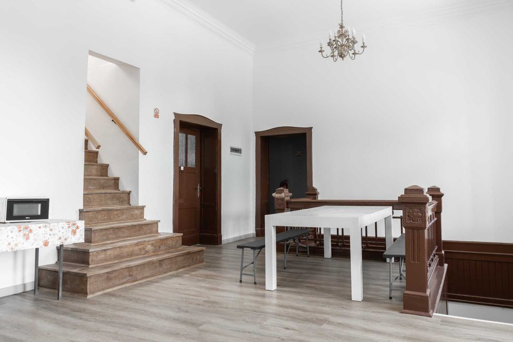 Budynek na wynajem w centrum Bydgoszczy 1300m^2 szkoła, biura, nocleg