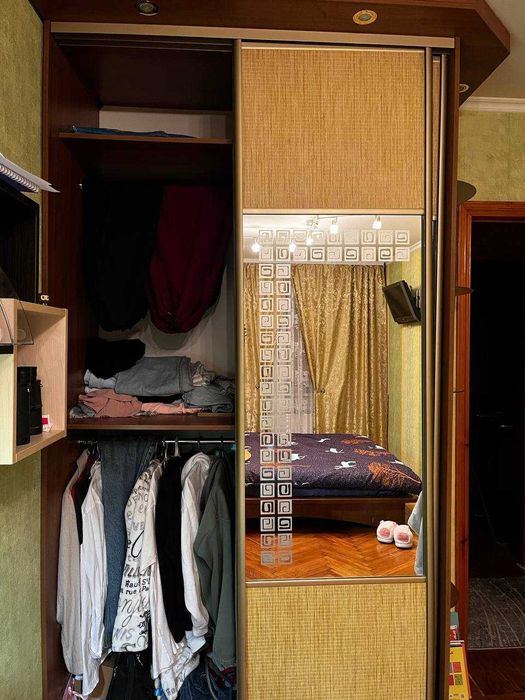 Продам меблі для спальні