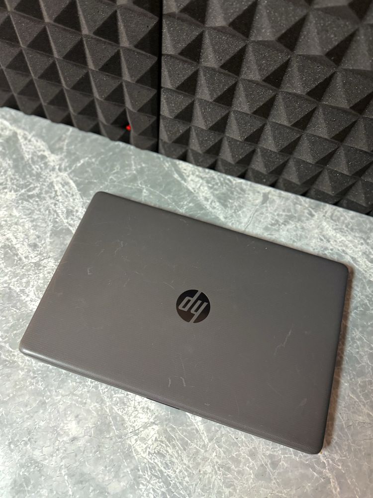 Ігровий Ноутбук HP / intel i5 GEN 8 / 16GB DDR4 / SSD m.2 nvme 256GB