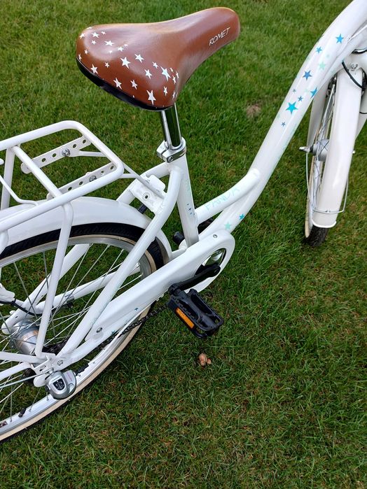 Rower Romet Panda biały dla dziewczynki.