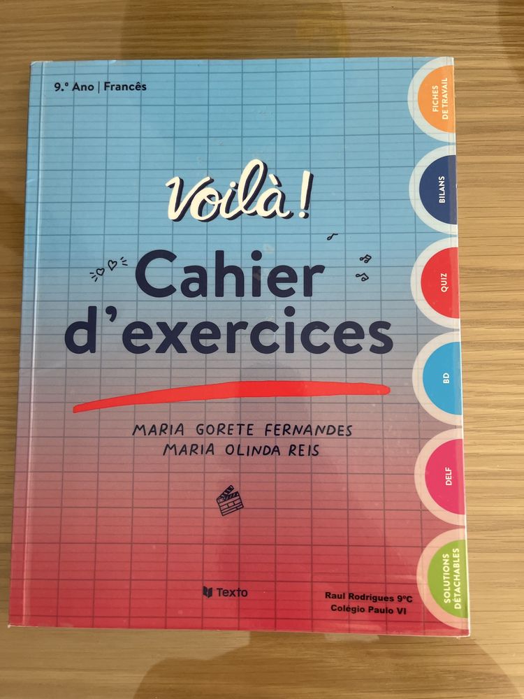 Manual, e Caderno de Atividades de Frances , 9 ano