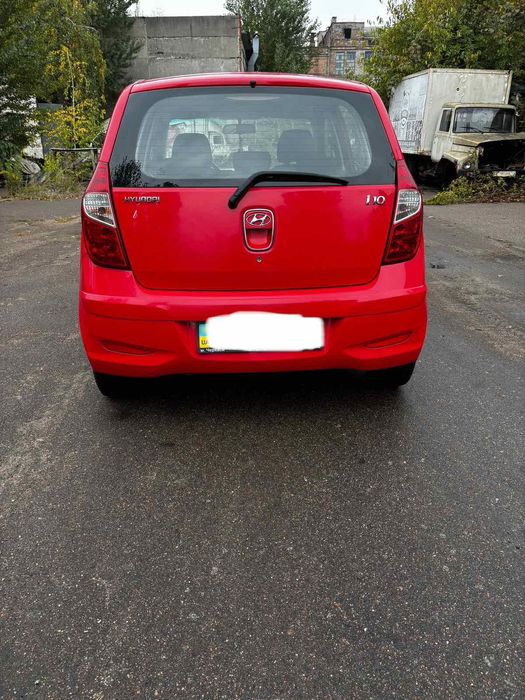 Продаю Hyundai i10, 2012 рік
Один власник, куплена з автосал