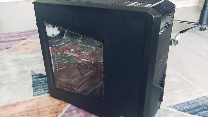 i5-4670K, Z87-C, GSkill 2x8GB, XFX PRO650W, Zalman Z9U3