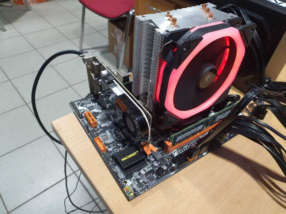 Матер. плата s2011 E5 с 16-ти поточн Xeon E5-2650v2 и 16 Гб DDR3.