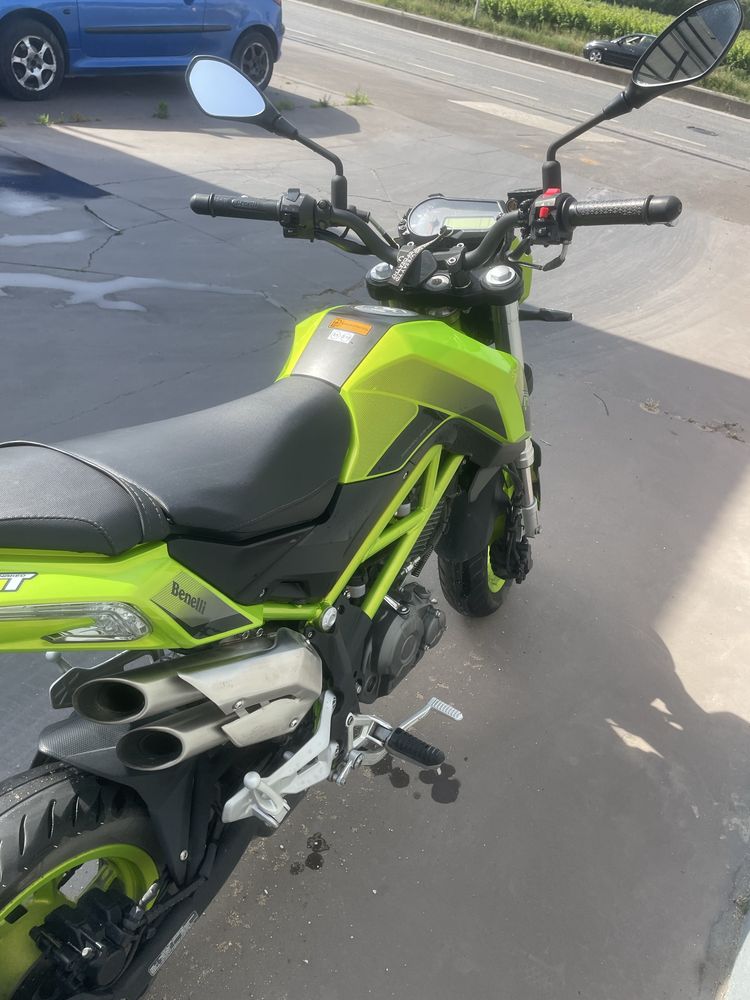 Benelli tnt 125